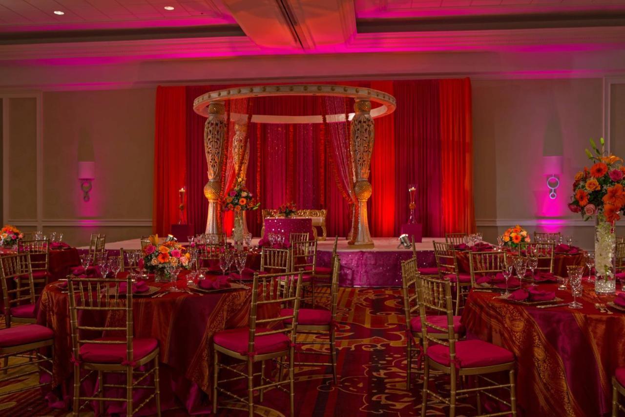 Falls Church Marriott Fairview Park Restaurang bild