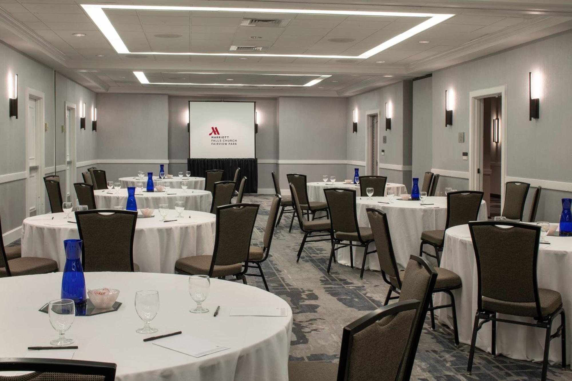Falls Church Marriott Fairview Park Exteriör bild