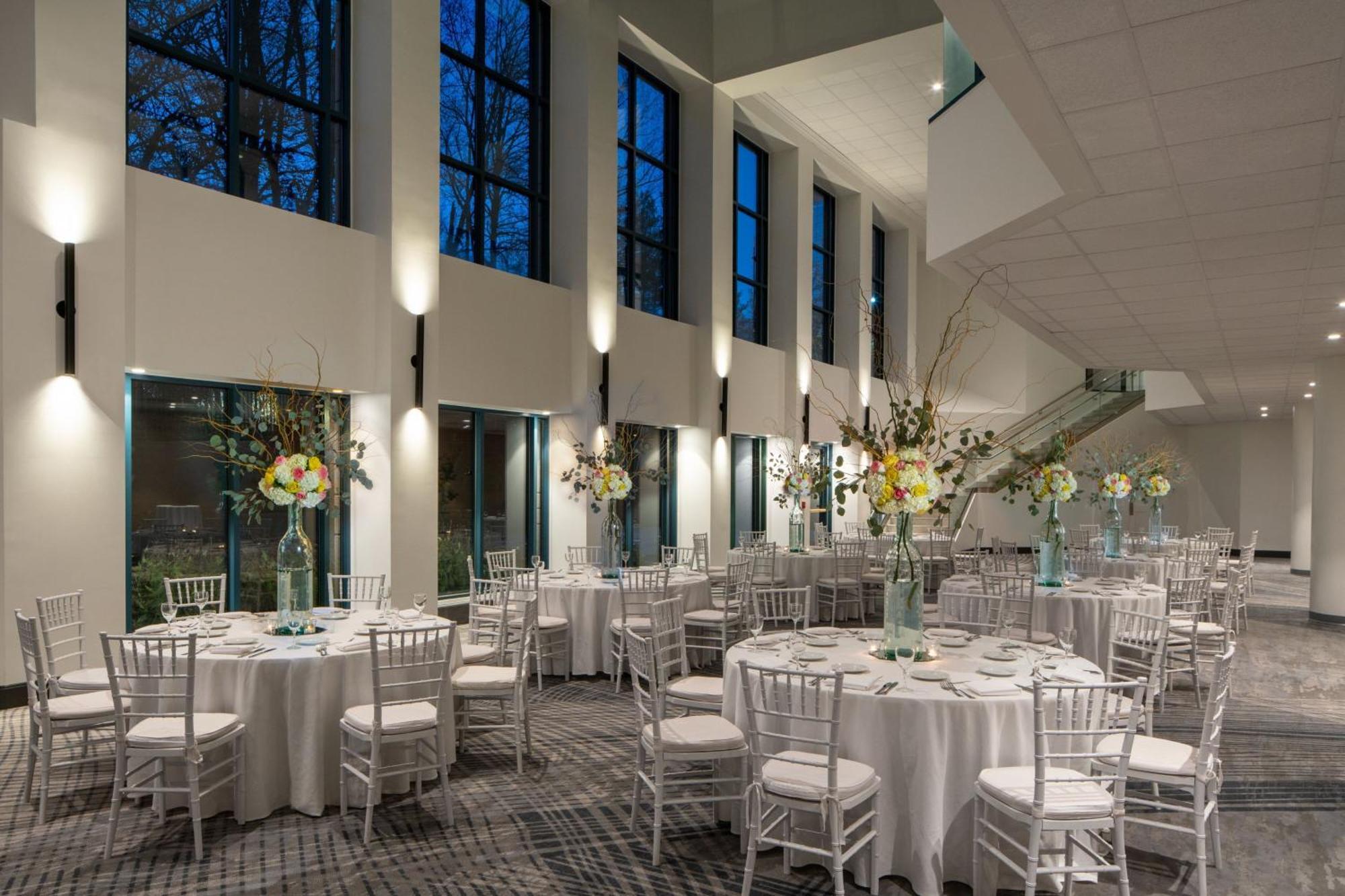 Falls Church Marriott Fairview Park Exteriör bild