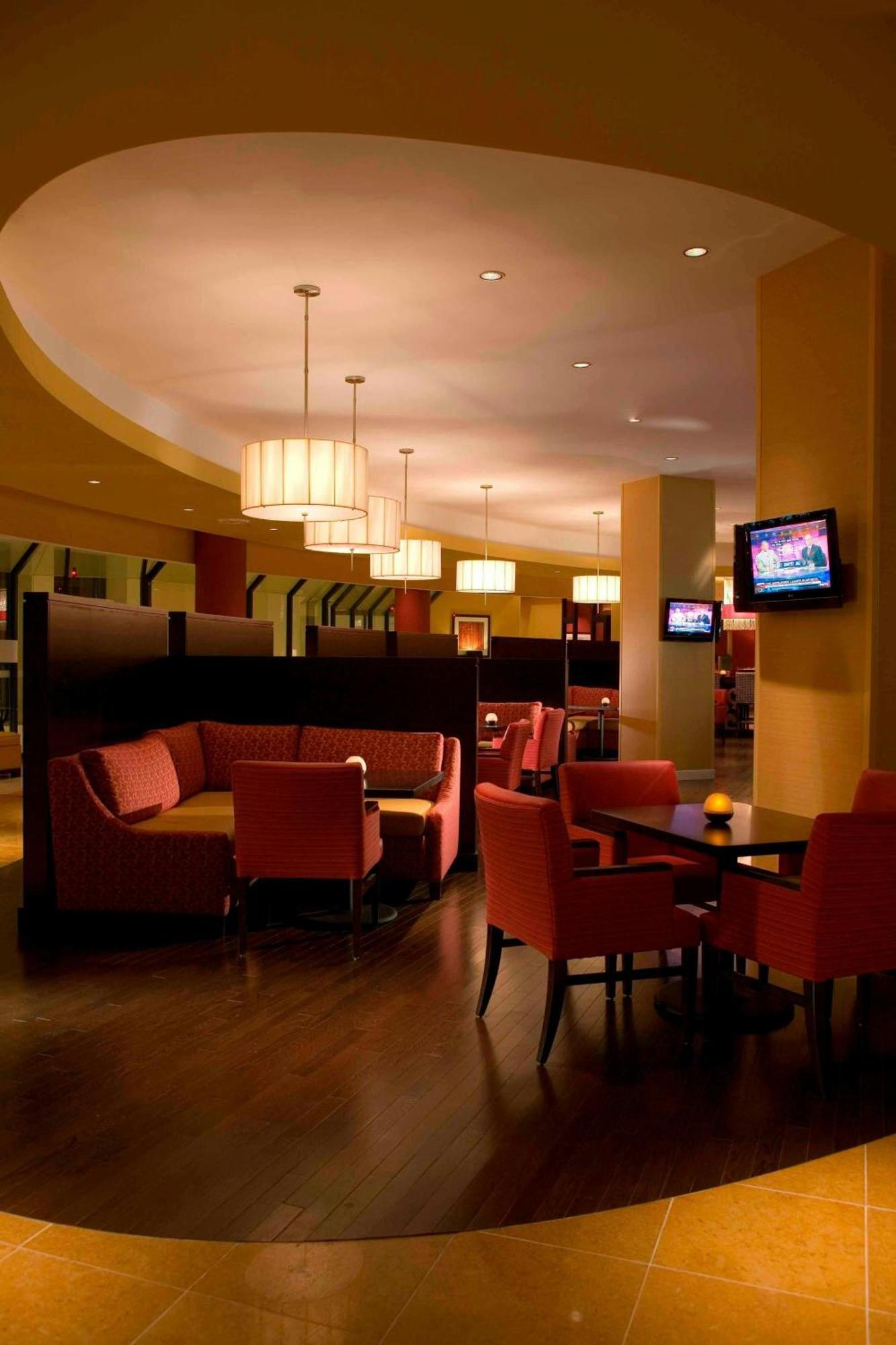 Falls Church Marriott Fairview Park Exteriör bild