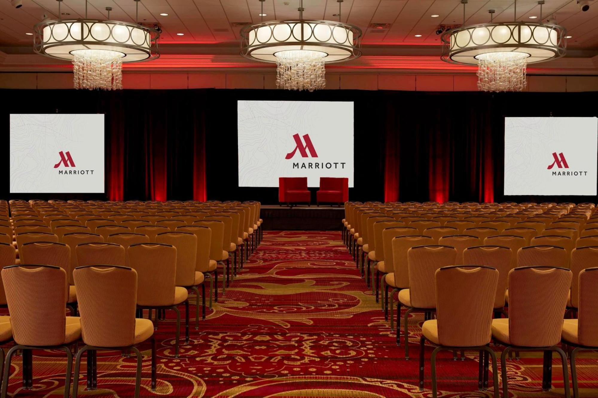 Falls Church Marriott Fairview Park Exteriör bild